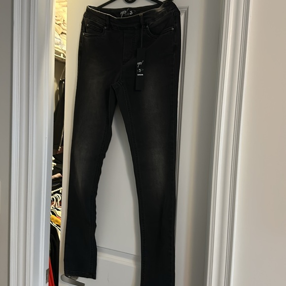 Jeans-new skinny jeans with tag - Picture 2 of 3